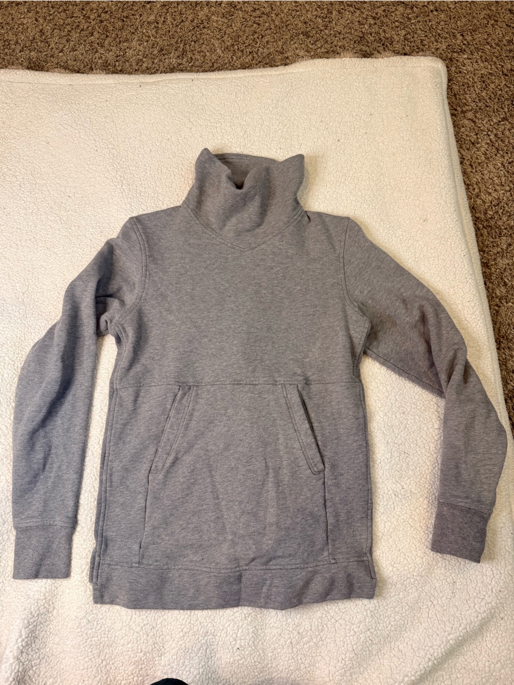Lululemon Gray Pullover Hoodie Sweatshirt Women’s Size 6